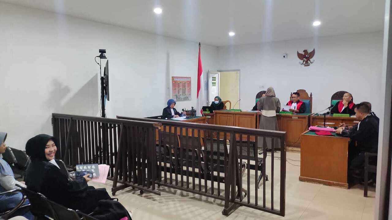 Cabuli Muridnya Hingga Hamil, Keluarga korban Tak puas Dituntut 15 Tahun Penjara, Minta Guru ngaji ini dihukum