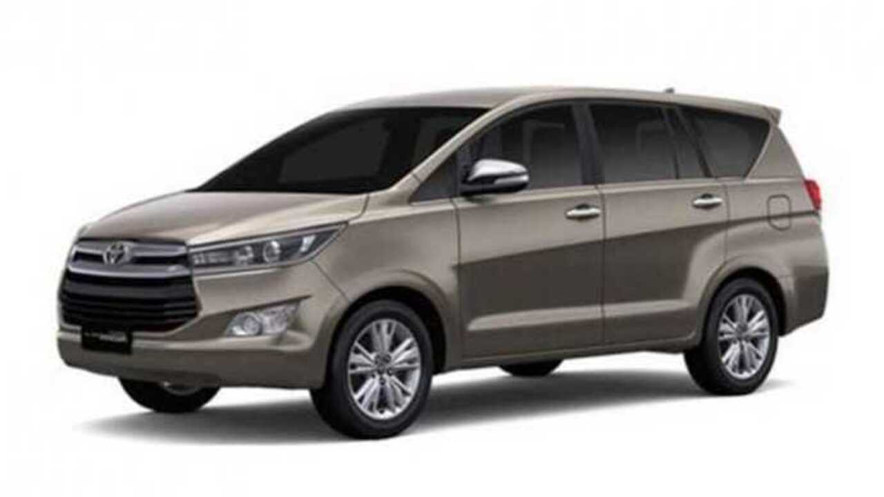 Mengapa Kijang Innova Menjadi Mobil Keluarga yang Murah dan Favorit? Ini Alasannya! 