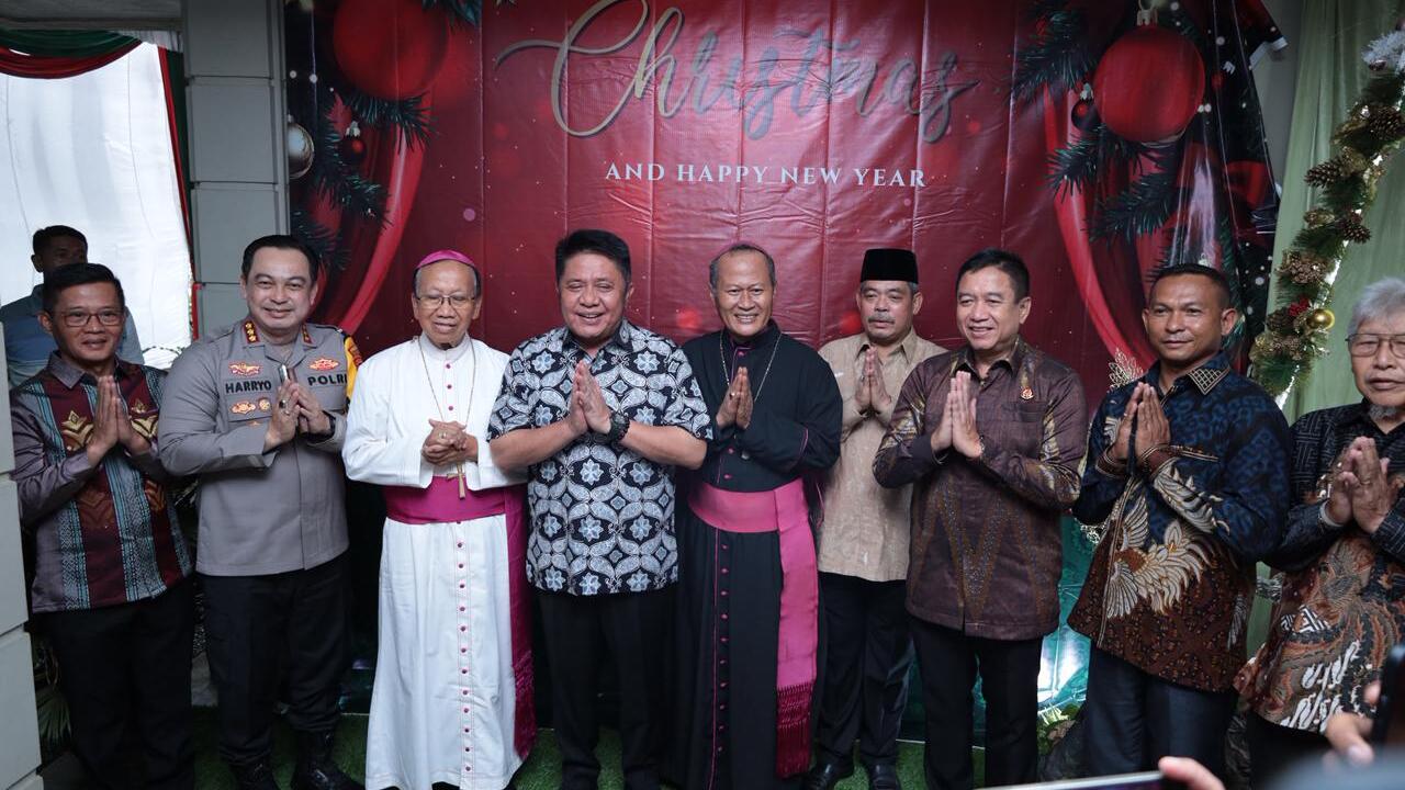 Safari Natal 2025, Herman Deru Tegaskan Sumsel Rumah Besar Keberagaman dan Zero Konflik.