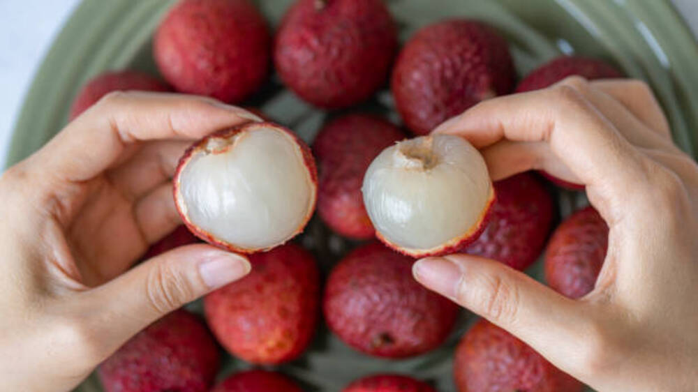 Tak Hanya Manis Buah Leci Juga Bisa Menyehatkan Rambut dan Kulit