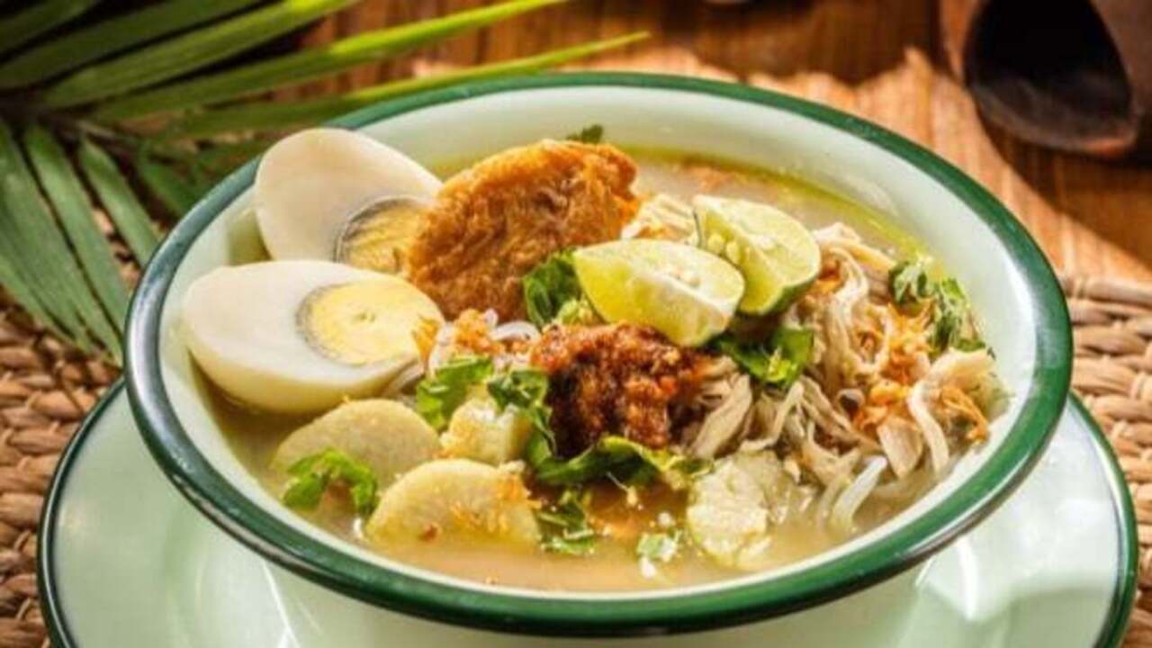 Soto Banjar, Warisan Kuliner Kalimantan Selatan yang Menyatu dalam Setiap Sendok Kehangatan