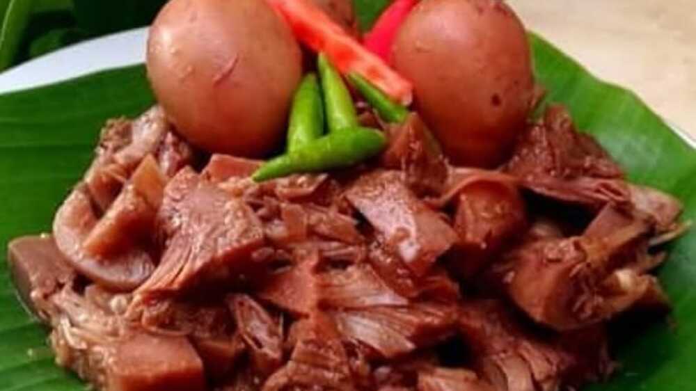 Gudeg: Kuliner Khas Yogyakarta yang Menggugah Selera