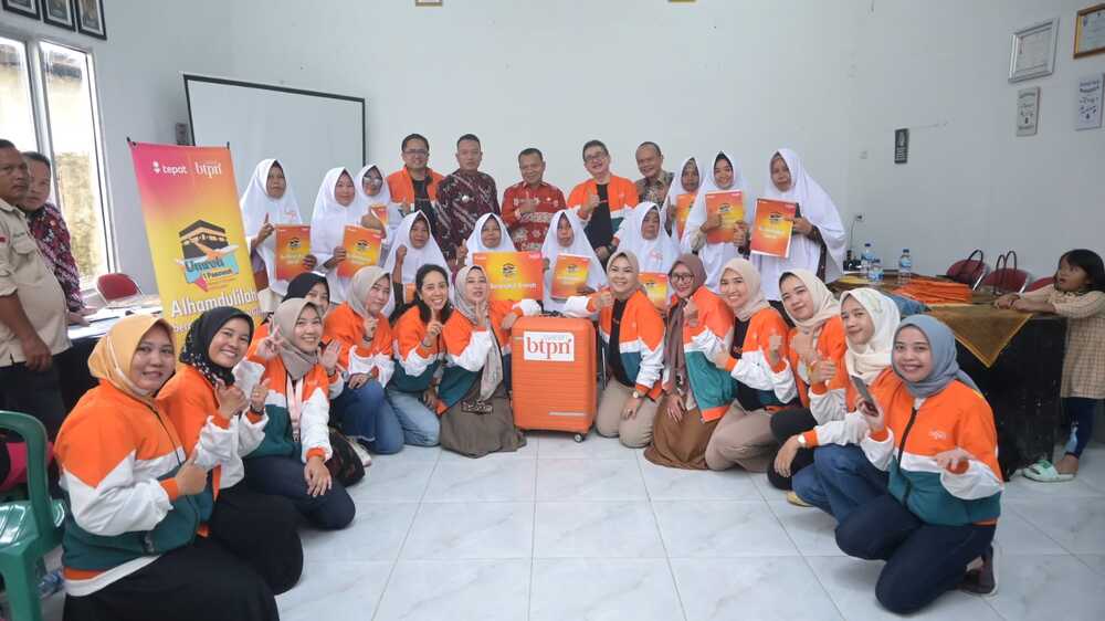  BTPN Syariah Berikan Hadiah Umrah Gratis Kepada 10 Nasabah di Sentra PB Tanjung Baru 1