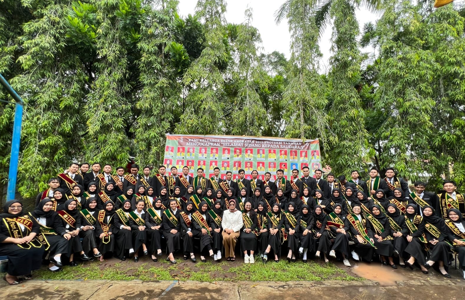 Pecahkan Rekor, 72 Mahasiswa Proteksi Tanaman Unsri Lulus Tercepat dengan Prestasi Internasional