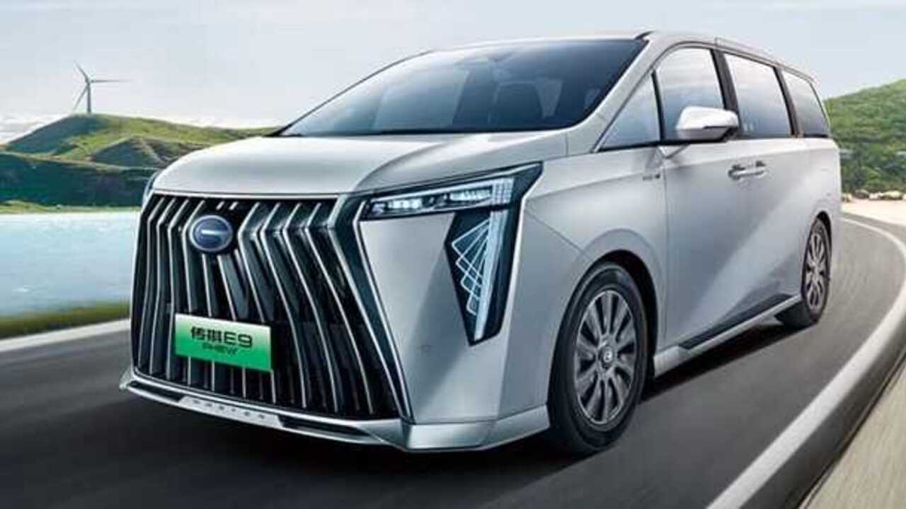 GAC E9 PHEV Siap Gempur Toyota Alphard di Indonesia: MPV Hybrid Mewah Rasa China.