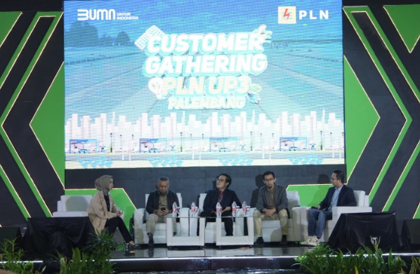 PLN Ajak Pelanggan gunakan Produk Energi Baru Terbarukan pada perhelatan Customer Gathering