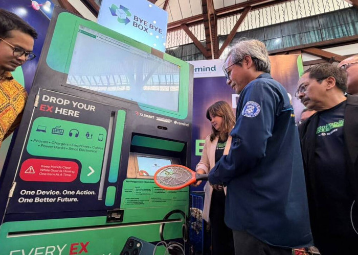 XLSMART Dorong Ekonomi Sirkular Bawa #ByeByeBox untuk Kelola E-Waste ke ITB