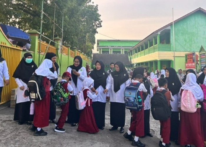 Hari Pertama Sekolah, Sambut Murid dengan 5S