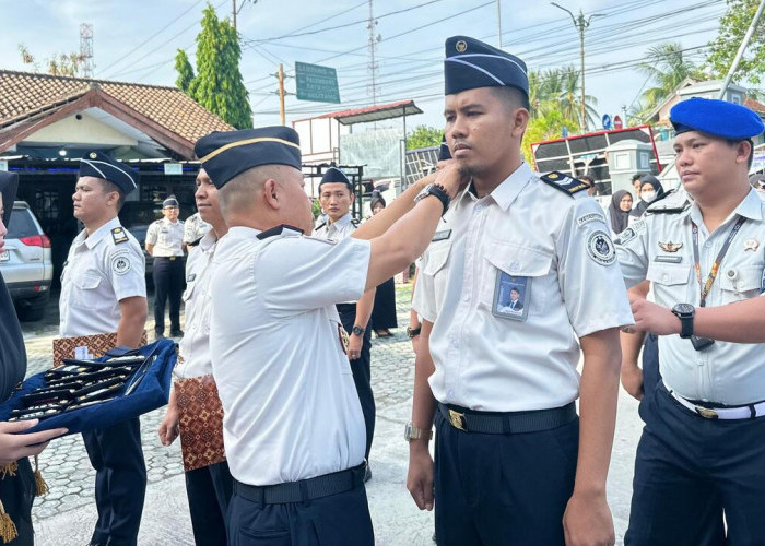 11 Pegawai Lapas Martapura Naik Pangkat, Tekankan Profesional dan Integritas  ‎