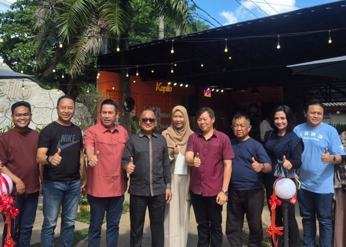 Usung Konsep Modern Minimalis dan Instagramable, Kopilo Cafe Tawarkan Tempat Hangout Mulai Rp16 Ribuan