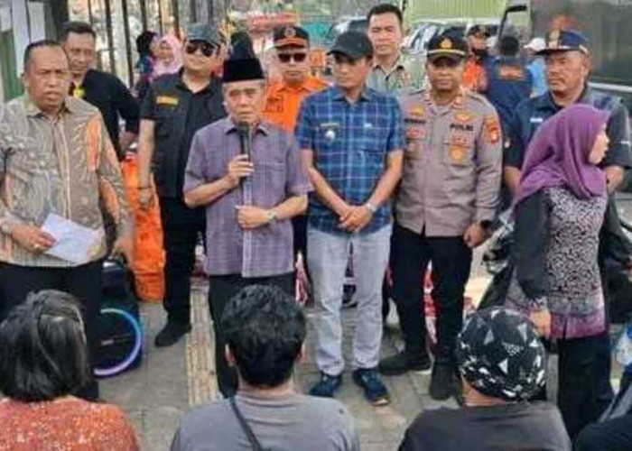 Wabup Ardani Tinjau Lokasi Kebakaran di Desa Ibul Besar III, Pemkab Ogan Ilir Salurkan Bantuan Darurat