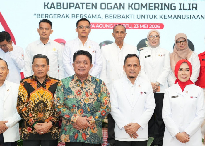 Lantik Pengurus PMI Empat Daerah, Gubernur Herman Deru Perkuat Sinergi Kemanusiaan dan Kesiapsiagaan Bencana