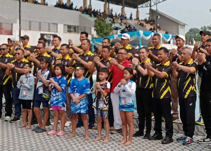Ratusan Atlet Ramaikan Fun Swimming Kapolres Cup