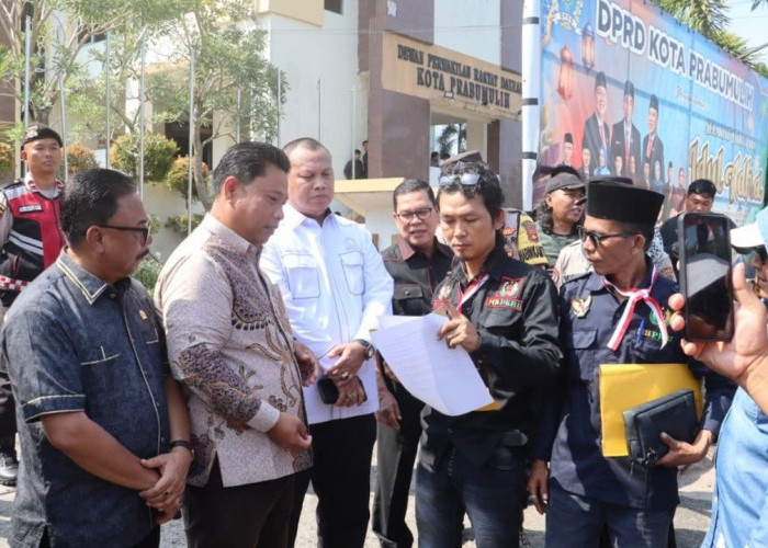 Unjuk Rasa di DPRD Prabumulih, LSM PKRI Desak Verifikasi Legalitas 21 Perusahaan
