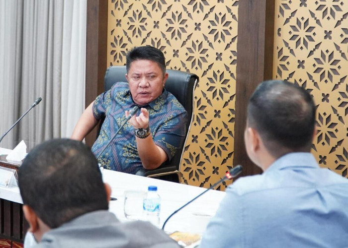 Herman Deru Minta Pertamina Rasionalisasi Distribusi BBM Subsidi hingga Akhir 2026, Antrean SPBU Harus Diurai