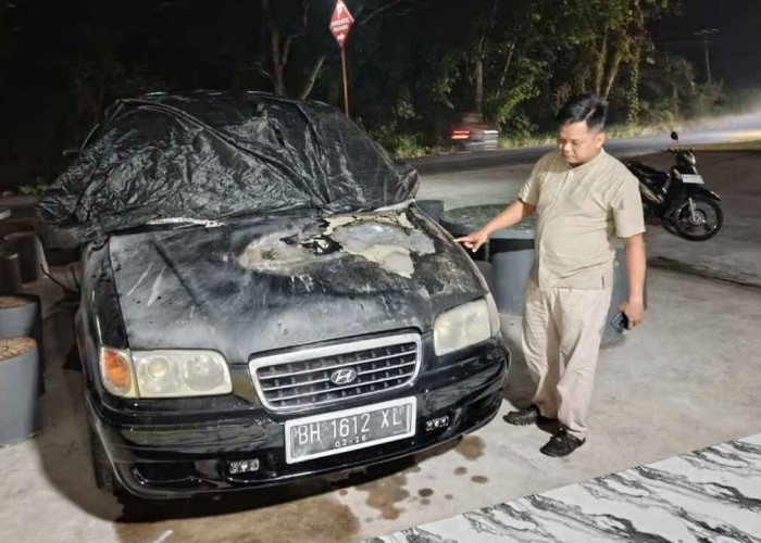 Mobil Hyundai Terbakar di Jalinsum Lubuklinggau, Polisi Ungkap Ini Penyebabnya!