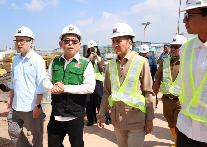 Transformasi Sampah Jadi Listrik,  Walikota Ratu Dewa dan Danantara Tinjau Progres PSEL Keramasan