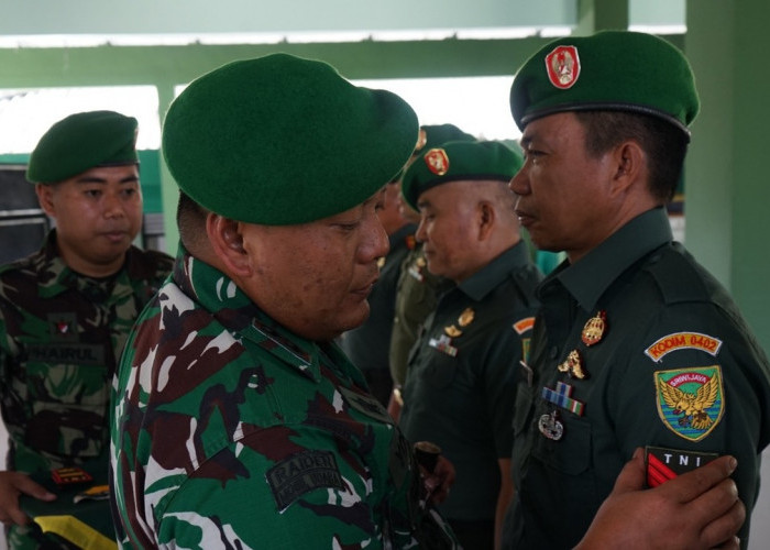 Kodim 0402/OKI Gelar Tradisi Korps Raport Kenaikan Pangkat 63 Prajurit