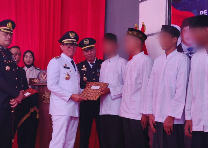 Ratusan Warga Binaan Rutan Baturaja Dapat Remisi, 9 Orang Langsung Bebas