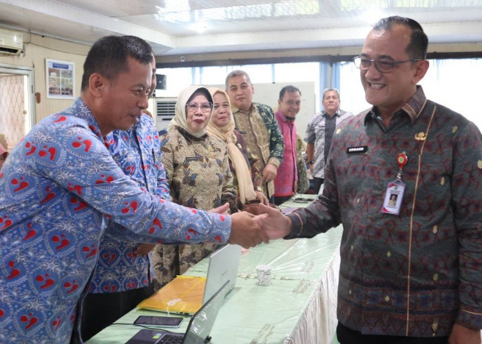 Sekda  Edward Candra Tekankan Pentingnya Grand Design Kependudukan dalam Perencanaan Daerah
