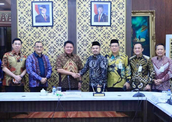 Gubernur Herman Deru Tekankan Penguatan Bank Sumsel Babel Syariah, Minta DPS Tekan NPL