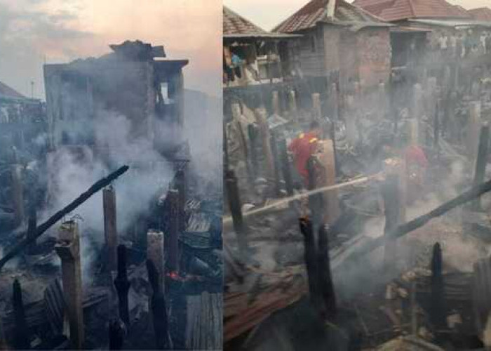 Kebakaran Hebat Terjadi di Pampangan OKI, 8 Unit Rumah Dilahap Si Jago Merah