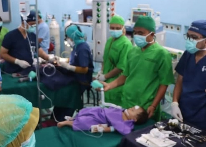19 Pasien Bibir Sumbing Dibantu Operasi Gratis 