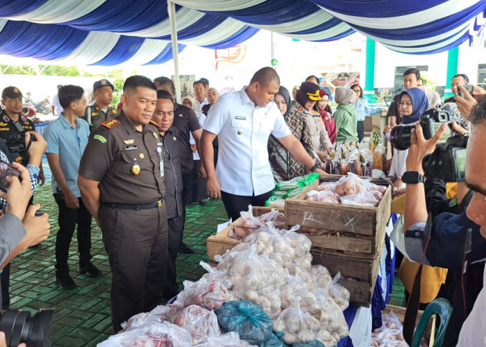 Harlah Kejaksaan ke-80, Kejari Prabumulih Gandeng Pemkot Gelar Pasar Murah dan Pelayanan Kesehatan Gratis
