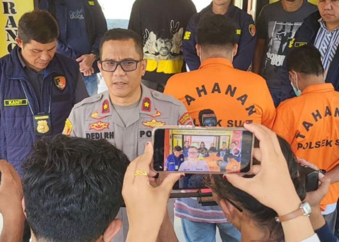 Aksi Terekam CCTV, Dua Pelaku Pencurian HP di Rumah Makan Palembang Dibekuk Polsek SU II
