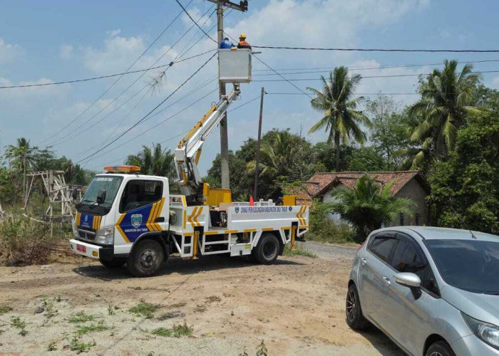 ‎Lampu Jalan Dipasang, Warga Tumi Jaya Apresiasi Dishub OKUT