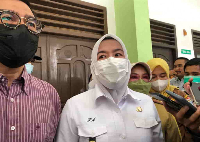 Kunjungi Arumi Korban Jari Terpotong di RSU Muhammadiyah, Wawako Palembang Akan Lakukan Ini...