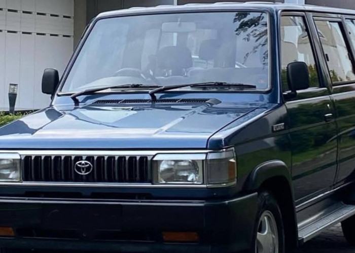 Kijang Kotak 1996: Mobil Klasik yang Tetap Gagah di Jalanan. 