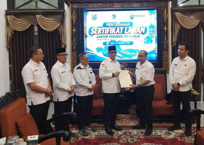 17 Sertifikat Aset Diserahkan, Pemkab OKU Perkuat Pengamanan Aset Daerah