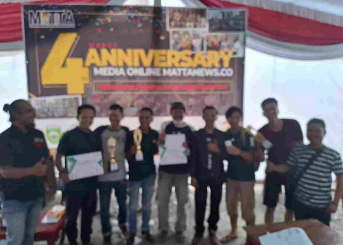 Pimred Palpos.id Juara Satu Lomba Gaple HUT Mattanews