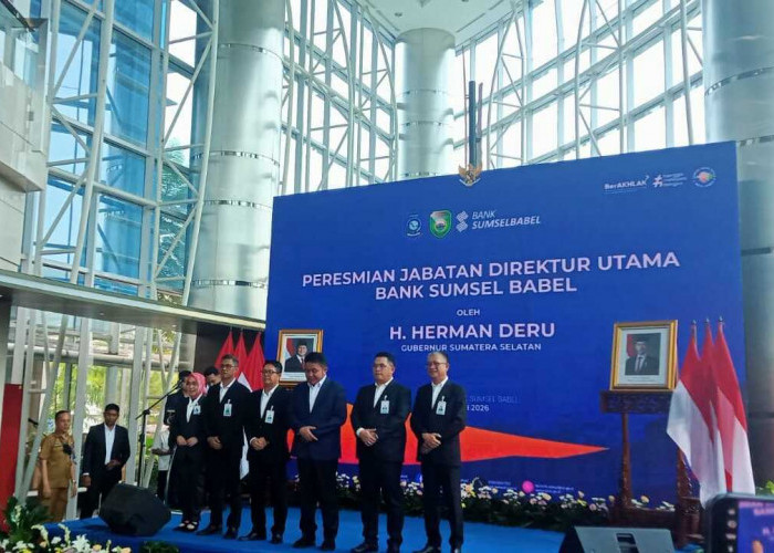 Muhamad Suryadi Dilantik Jadi Dirut Bank Sumsel Babel, Herman Deru Dorong Transformasi dan Penguatan Kinerja