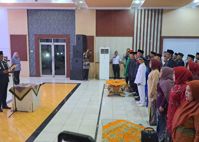 Pelantikan Perdana Era H Arlan, 70 ASN Prabumulih Dapat Amanah Baru, Disiplin Jadi Fokus Utama PRABUMULIH 