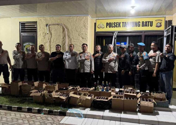 Razia Miras di Acara Orkes, Polsek Tanjung Batu Sita 20 Kardus Miras