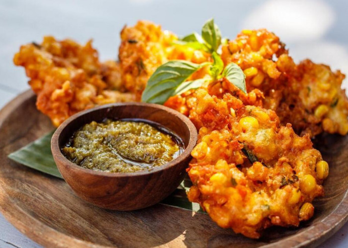 Perkedel Jagung Kian Digemari, Kuliner Tradisional yang Tetap Relevan di Tengah Tren Makanan Modern