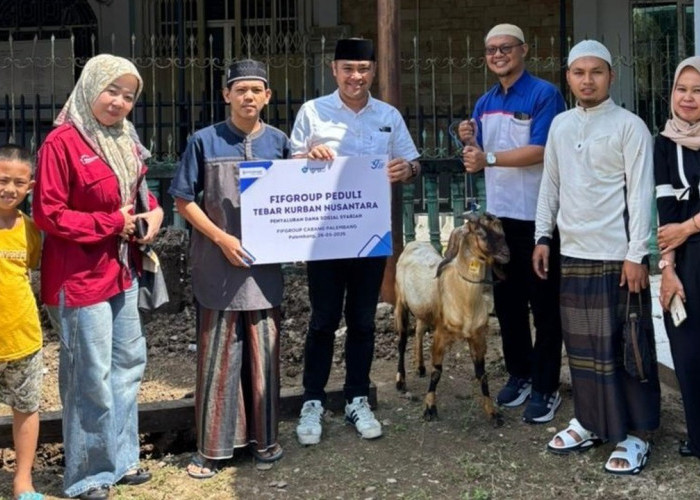Rayakan Idul Adha 1447 H, FIFGROUP Cabang Palembang Berbagi Hewan Kurban untuk Masyarakat di  Palembang 