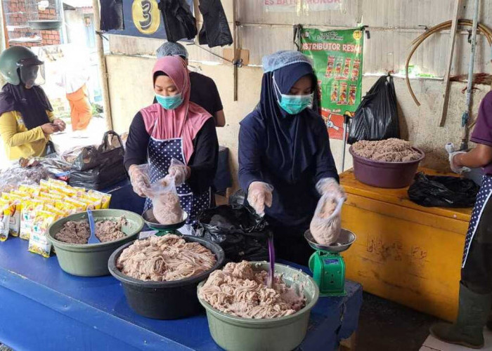 Stok Aman, Tapi Harga Naik! Ikan Giling di Prabumulih Sentuh Rp90–Rp100 Ribu Jelang Idulfitri  1447 H