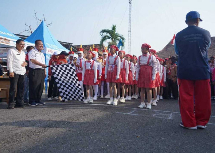 Semarakan HUT RI Ke-81, Pelajar OKI Unjuk Kekompakan Lewat Gerak Jalan Indah