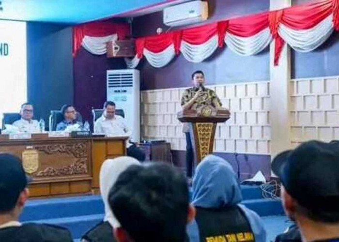 Bupati Ogan Ilir Panca Wijaya Akbar Lantik Pemuda Tani Nelayan se-Sumsel, Dorong Generasi Muda Jadi Petani 