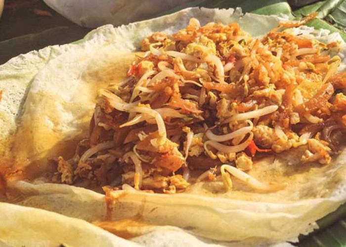 Lumpia Basah Kian Diminati, Pedagang Raup Untung di Tengah Tren Kuliner Tradisional