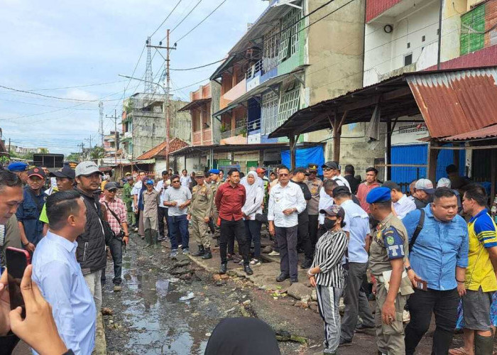 Pimpin Penertiban dan Relokasi Pedagang M Yamin, Wako H Arlan: Cak Pidanakan, Jangan Main-Main!