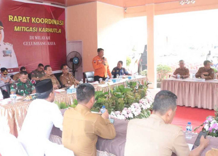 Bupati Instruksikan Kades Tegakkan Larangan Bakar Lahan