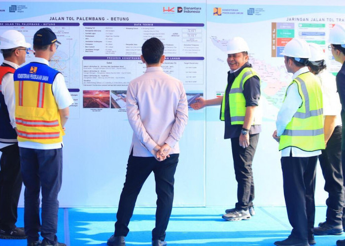 Herman Deru Dampingi Wapres Gibran Tinjau Jembatan Musi V Tol Palembang–Betung