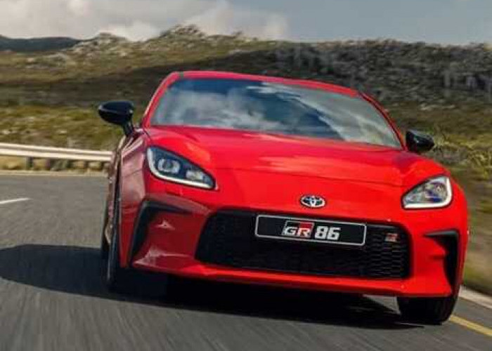 Toyota GR86: Mobil Sport Murni Tanpa Gimmick, Penerus Jiwa Analog di Era Digital