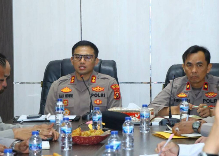 Evaluasi Kinerja Jajaran, Kapolres OKUT Tekankan Pemanfaatan Teknologi dan Cepat Tanggap Laporan Masyarakat