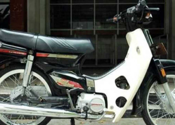 Irit dan Tangguh, Honda Astrea Prima Kembali Jadi Primadona Pecinta Motor Klasik