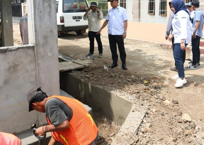 Kejari OKU Pantau Kualitas Jalan dan Siring di Baturaja